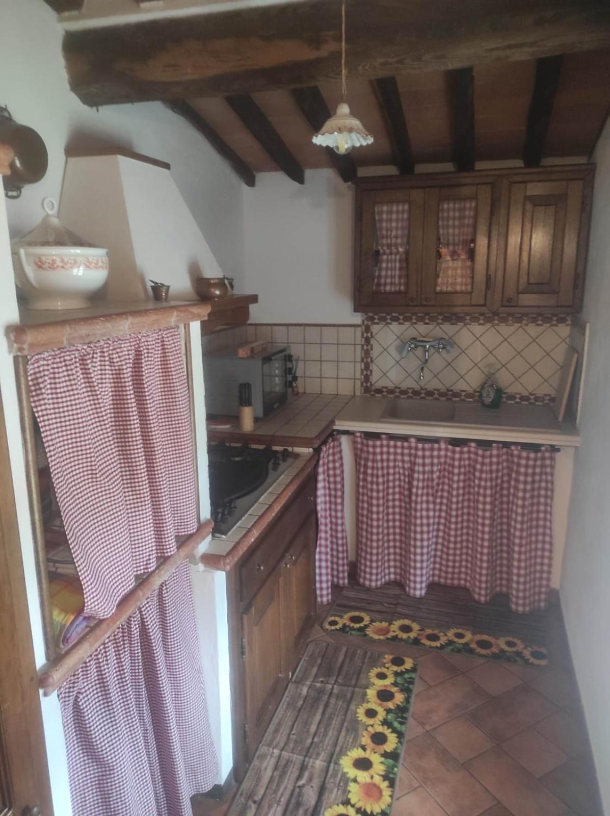 カンピーリア・マリッティマCasa Dei Nonni 57021アパートメント エクステリア 写真